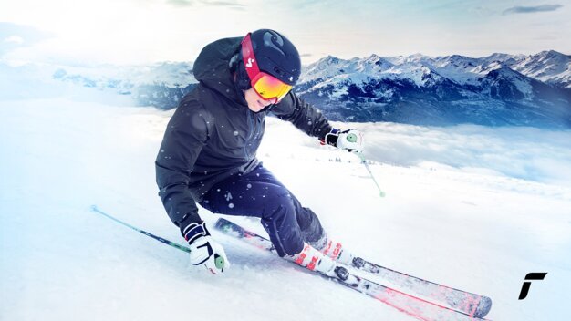 Skiing with store mittens